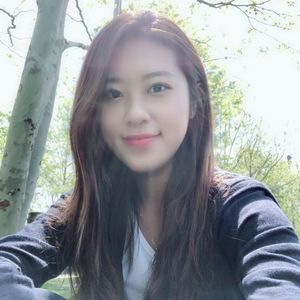 Meet your Posher, Yue